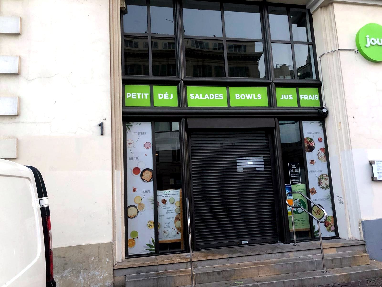 Adhésif vitrine — 231_adhesif-vitrine-big-fernand-burger