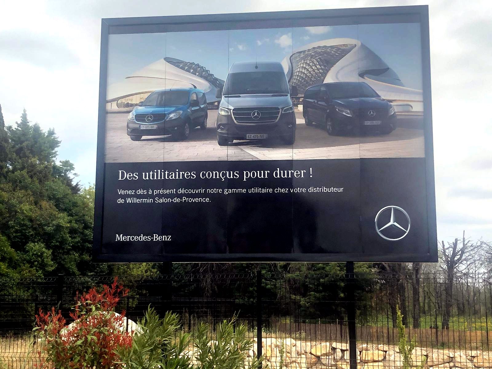 Panneau 4×3 — 230_bache-publicitaire-mercedes