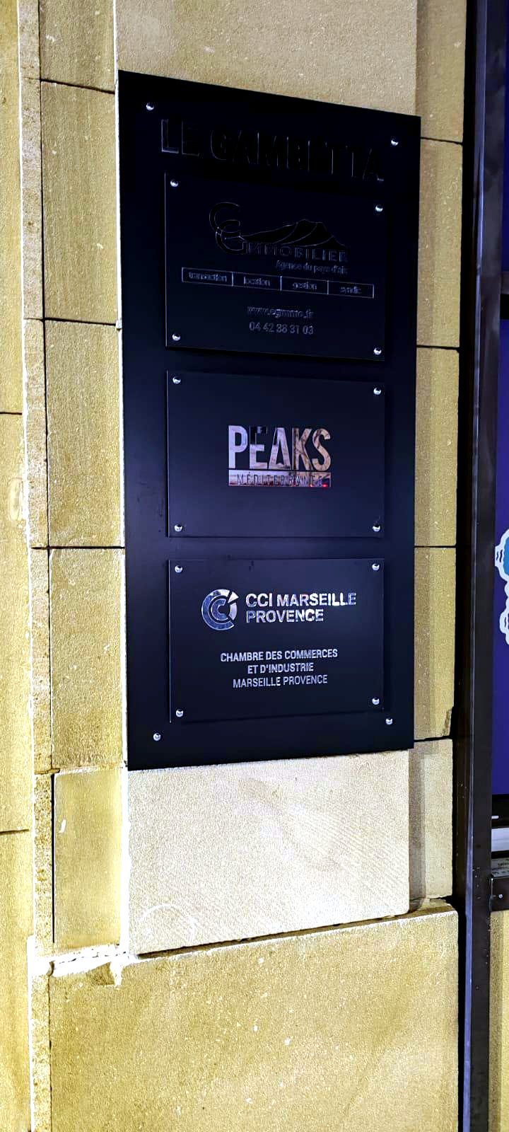 Plaque professionnelle — 246_panneau-lumineux-backlit-bureau